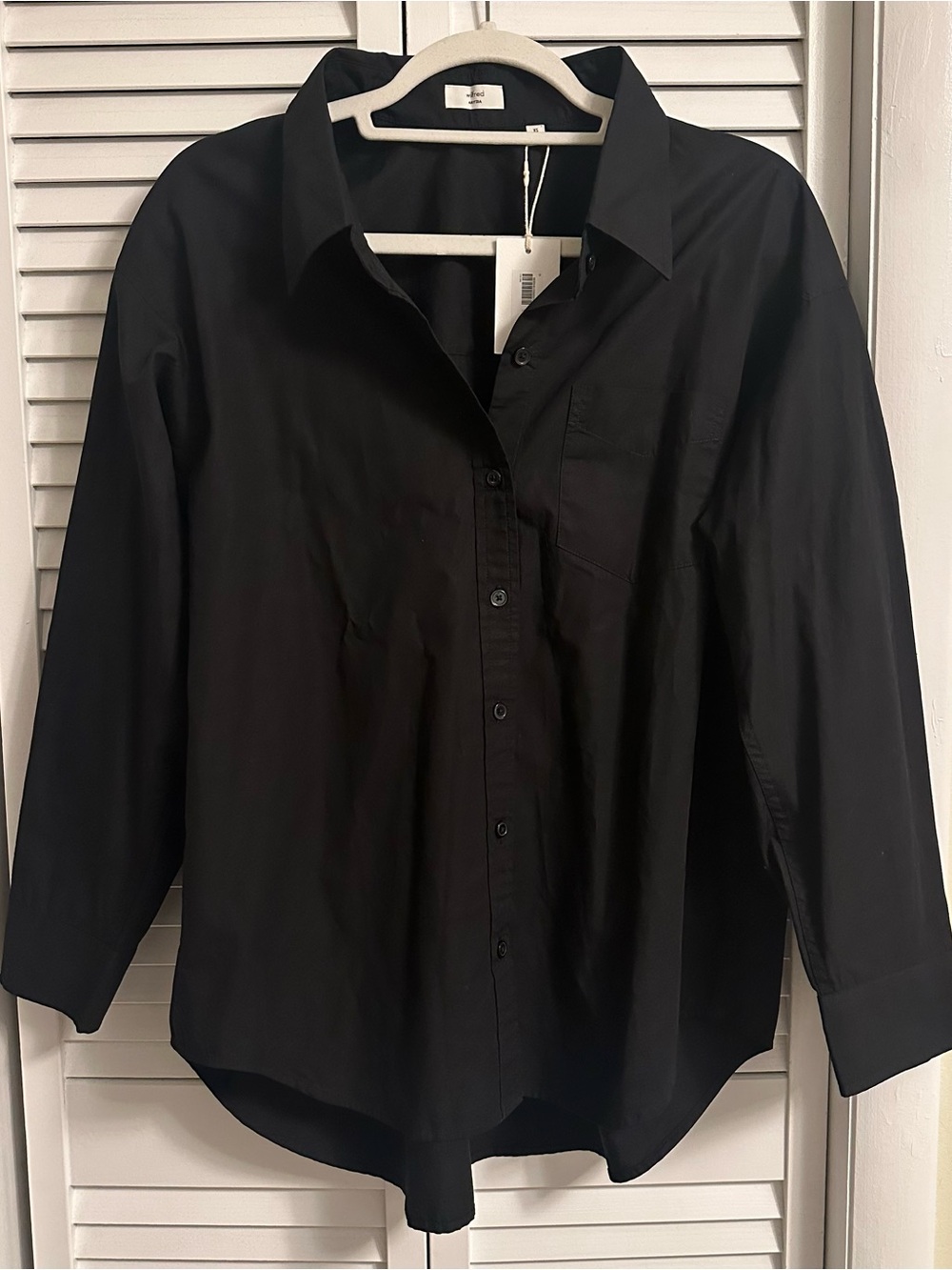 Aritzia Reminisce Relaxed Poplin Shirt
Wilfred Size XS in Black NWT